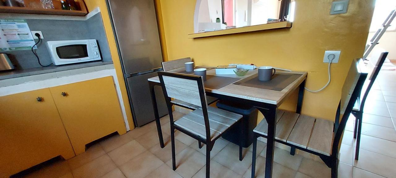 Le Barcares Logement Climatise Pour 6 Personnes, Draps Et Serviettes Non Fournis Air-Conditioned Accommodation For 6 People, Sheets And Towels Not Provided Alojamiento Con Aire Acondicionado Para 6 Personas, Sabanas Y Toallas No Incluidas Eksteriør billede