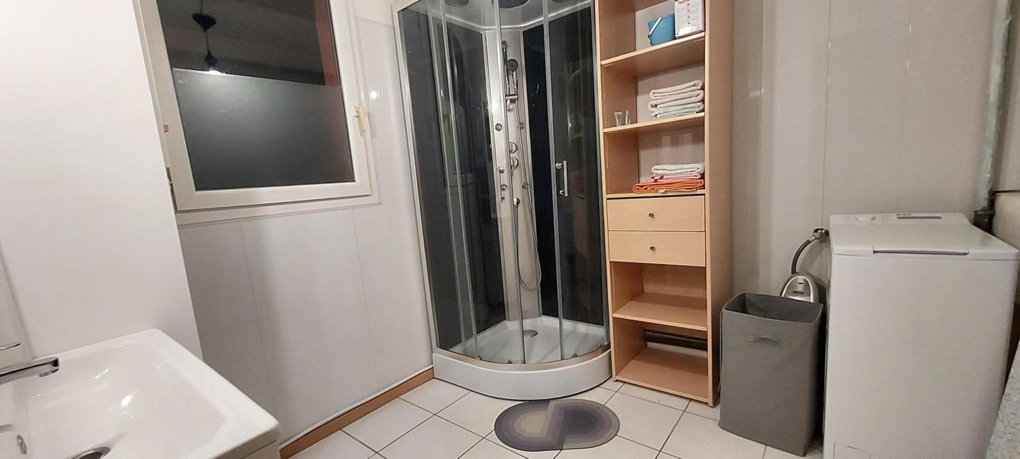Le Barcares Logement Climatise Pour 6 Personnes, Draps Et Serviettes Non Fournis Air-Conditioned Accommodation For 6 People, Sheets And Towels Not Provided Alojamiento Con Aire Acondicionado Para 6 Personas, Sabanas Y Toallas No Incluidas Eksteriør billede