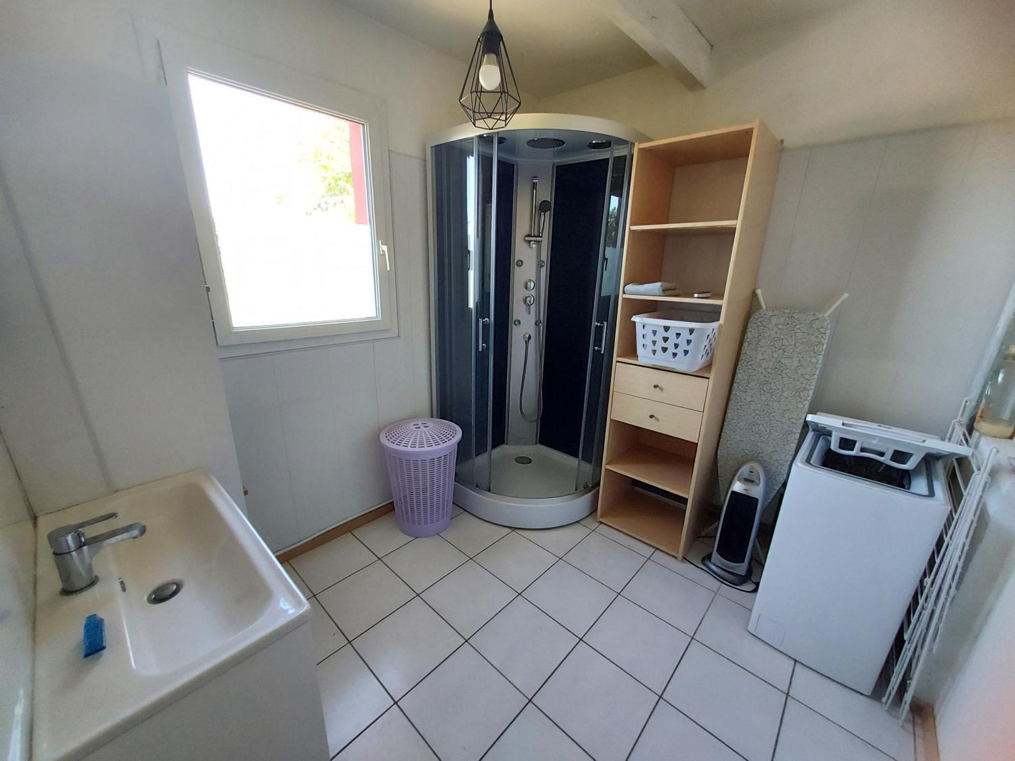 Le Barcares Logement Climatise Pour 6 Personnes, Draps Et Serviettes Non Fournis Air-Conditioned Accommodation For 6 People, Sheets And Towels Not Provided Alojamiento Con Aire Acondicionado Para 6 Personas, Sabanas Y Toallas No Incluidas Eksteriør billede